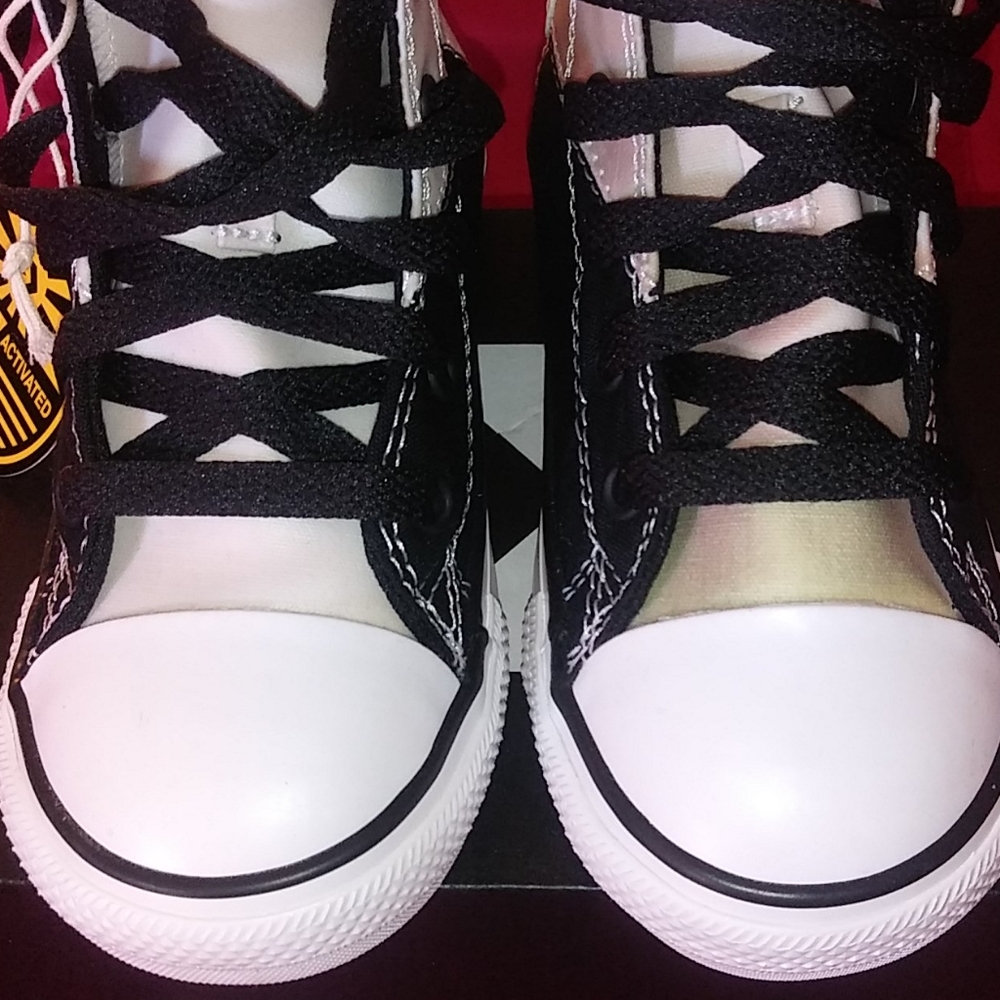 Toddler Converse All Star Hi Uv In Black/Magenta - Picture 2 of 16